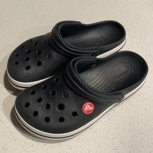 Black kids crocks size 13